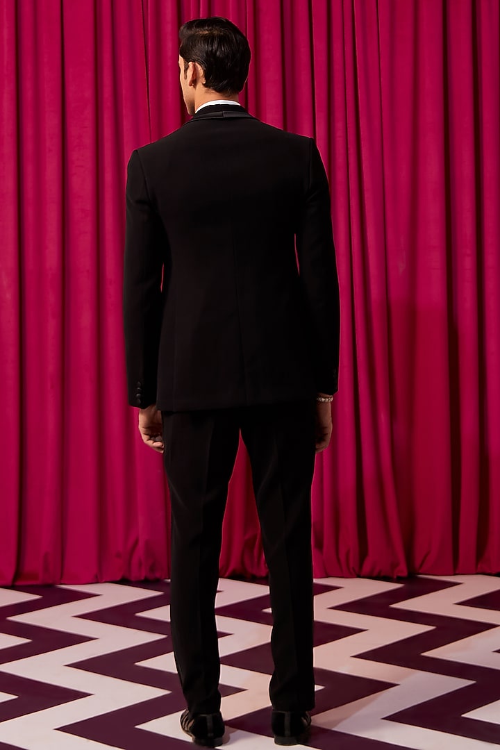 Black Textured Suiting Crystal Embellished Tuxedo Set by Contrast By Parth at Pernia's Pop Up Shop