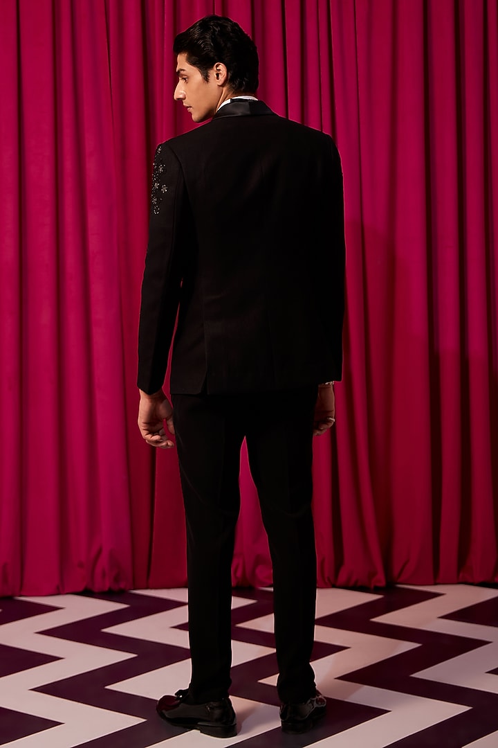 Black Textured Suiting Tuxedo Set by Contrast By Parth at Pernia's Pop Up Shop