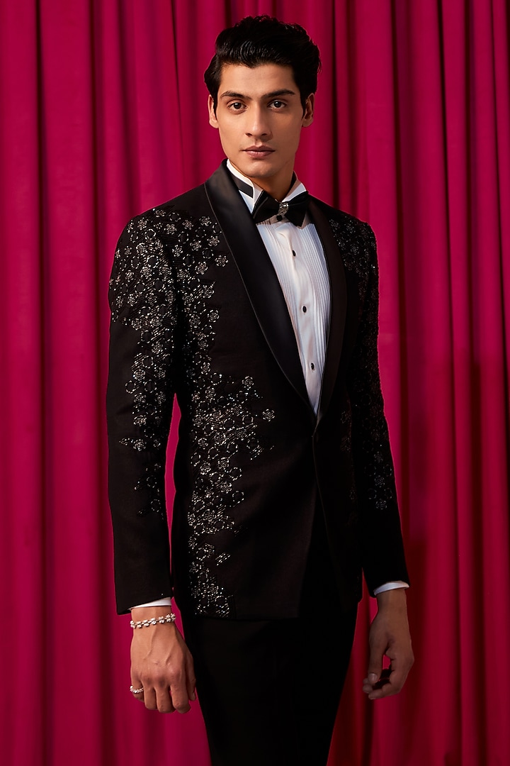 Black Textured Suiting Tuxedo Set by Contrast By Parth at Pernia's Pop Up Shop