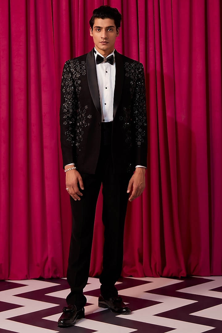 Black Textured Suiting Tuxedo Set by Contrast By Parth at Pernia's Pop Up Shop