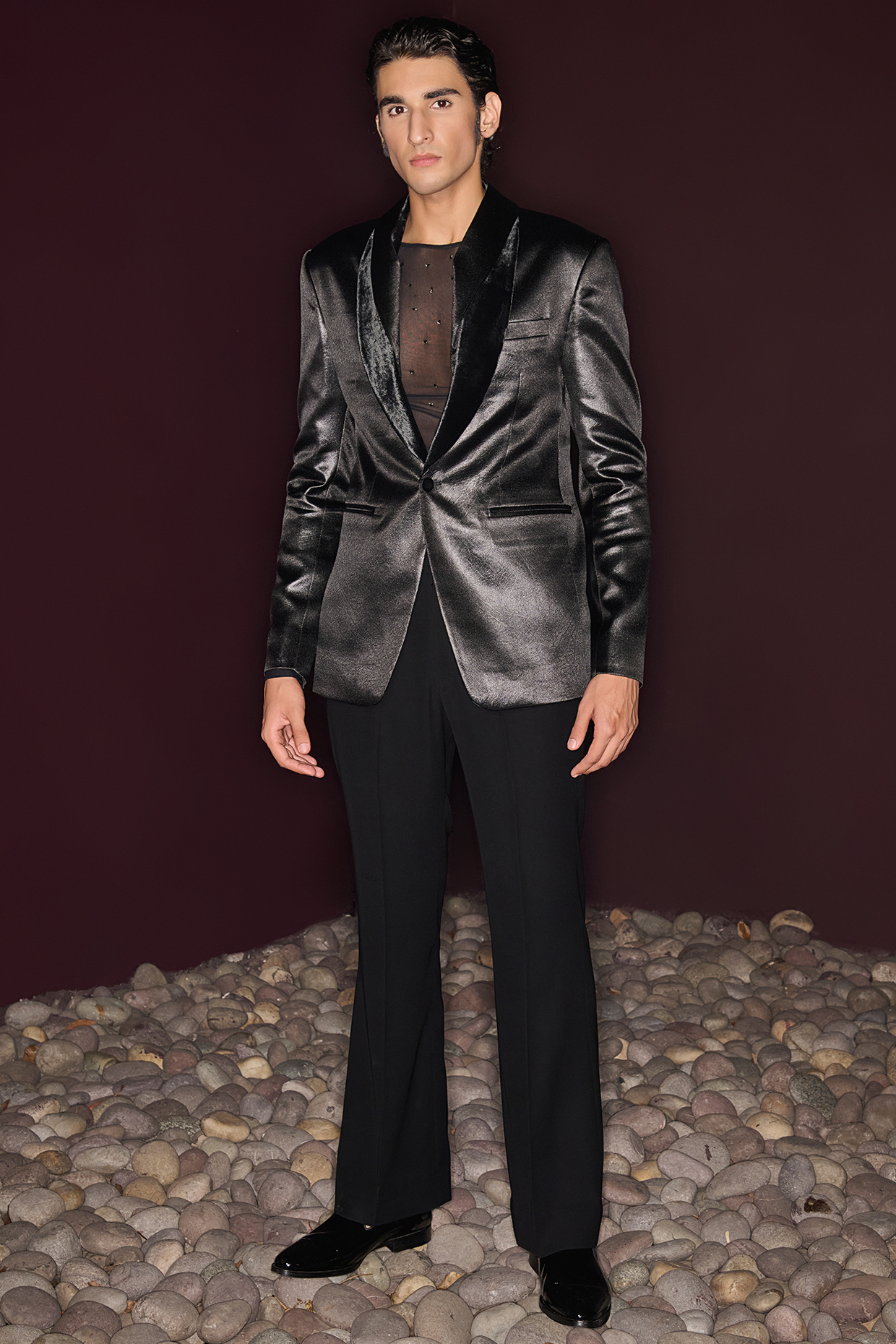 Black Textured Suiting Tuxedo Set by Contrast By Parth