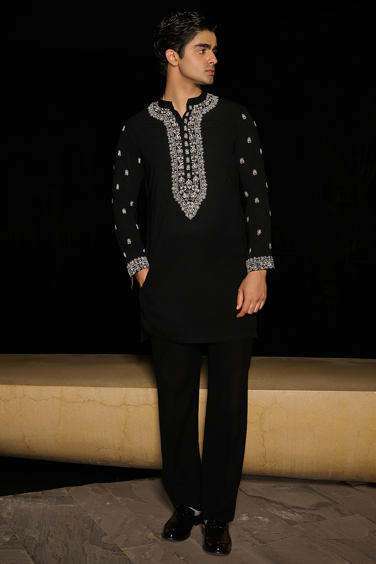 Black Tokyo Silk Resham Embellished Kurta Set by Contrast By Parth