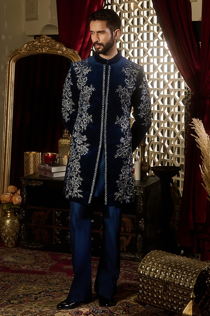 Midnight Navy Velvet Thread Embroidered Groom Sherwani Set by Contrast By Parth at Pernia's Pop Up Shop