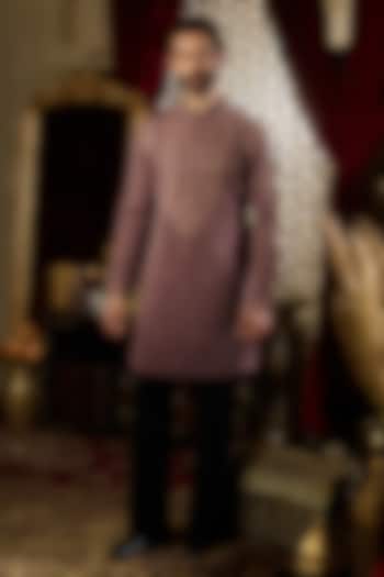 Dusty Mauve Tokyo Silk Thread Embroidered Kurta Set by Contrast By Parth at Pernia's Pop Up Shop