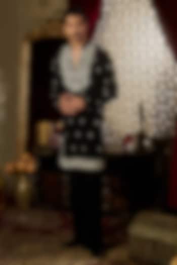 Black Tokyo Silk Floral Embroidered Kurta Set by Contrast By Parth at Pernia's Pop Up Shop