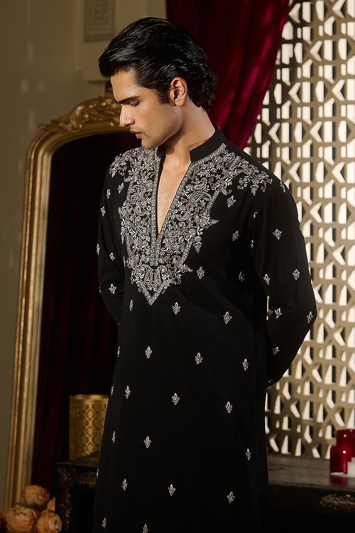 Black Tokyo Silk Floral Embroidered Kurta Set by Contrast By Parth at Pernia's Pop Up Shop