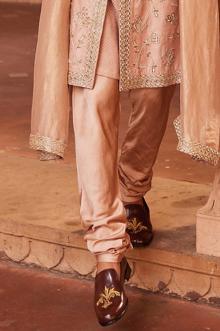 Rose Brown Raw Silk Thread & Dabka Embroidered Groom Sherwani Set by Contrast By Parth at Pernia's Pop Up Shop