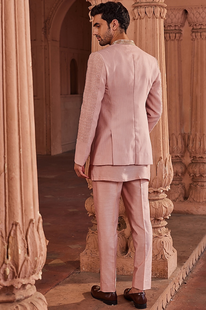 Mauve Textured Silk Floral Embroidered Wedding Indowestern Set by Contrast By Parth at Pernia's Pop Up Shop