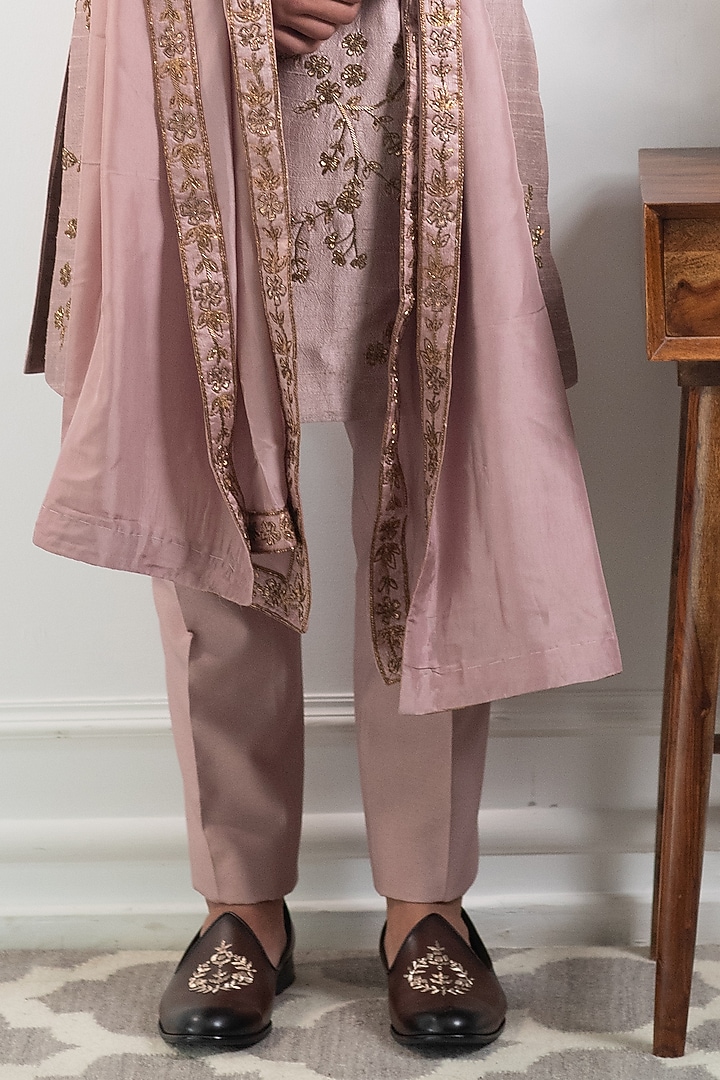 Dark Mauve Raw Silk Hand Embroidered Groom Sherwani Set by Contrast By Parth at Pernia's Pop Up Shop