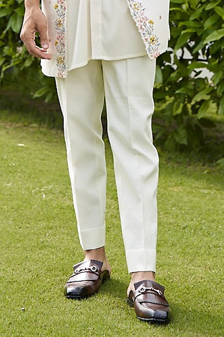 Off-White Pure Silk Floral Embroidered Jacket Set by Contrast By Parth at Pernia's Pop Up Shop
