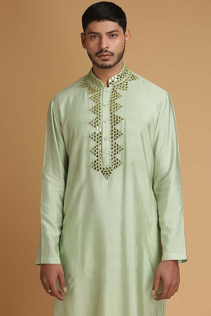 Green Chanderi Printed Kurta Set by Chatenya Mittal at Pernia's Pop Up Shop