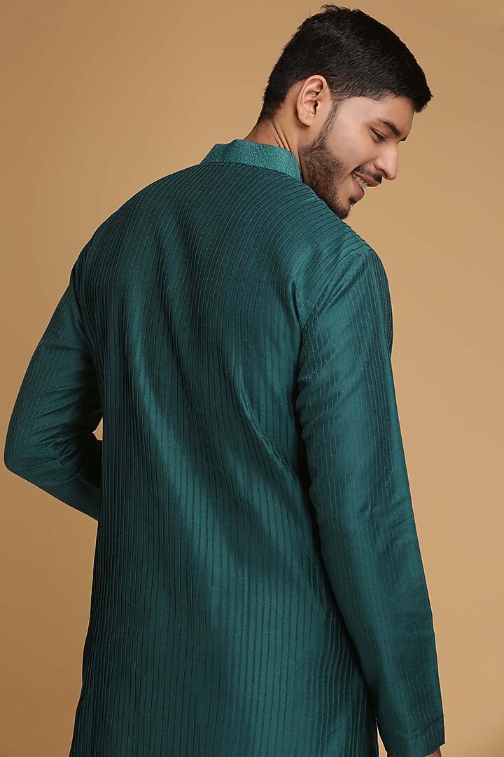 Green Cotton Silk Pintuck Kurta Set by Chatenya Mittal at Pernia's Pop Up Shop