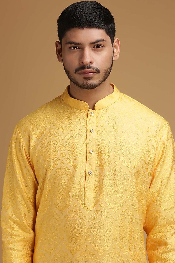 Yellow Cotton Silk Kurta by Chatenya Mittal at Pernia's Pop Up Shop