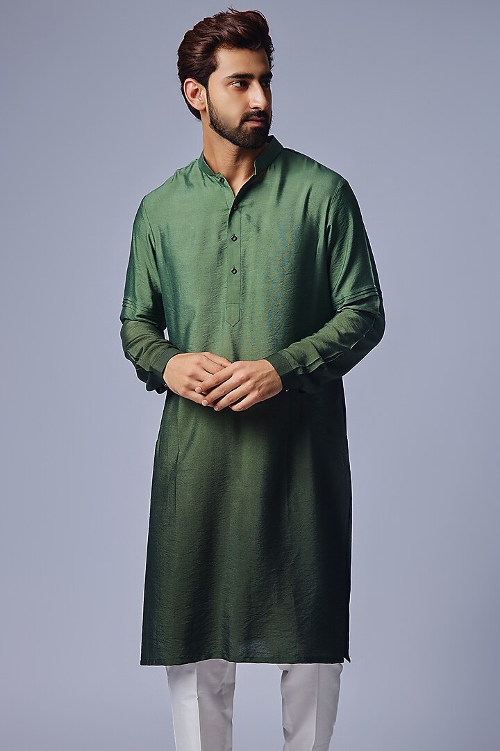 Green Cotton Silk Ombre Kurta Set by Chatenya Mittal at Pernia's Pop Up Shop