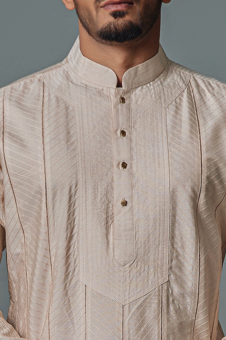 Light Cream Matka Cotton Silk Kurta Set by Chatenya Mittal at Pernia's Pop Up Shop