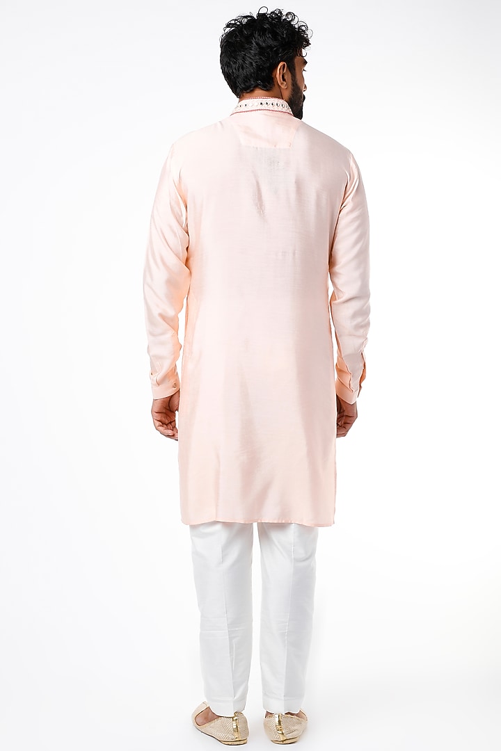 Peach Cotton Silk Mirror Embroidered Kurta Set by Chatenya Mittal at Pernia's Pop Up Shop