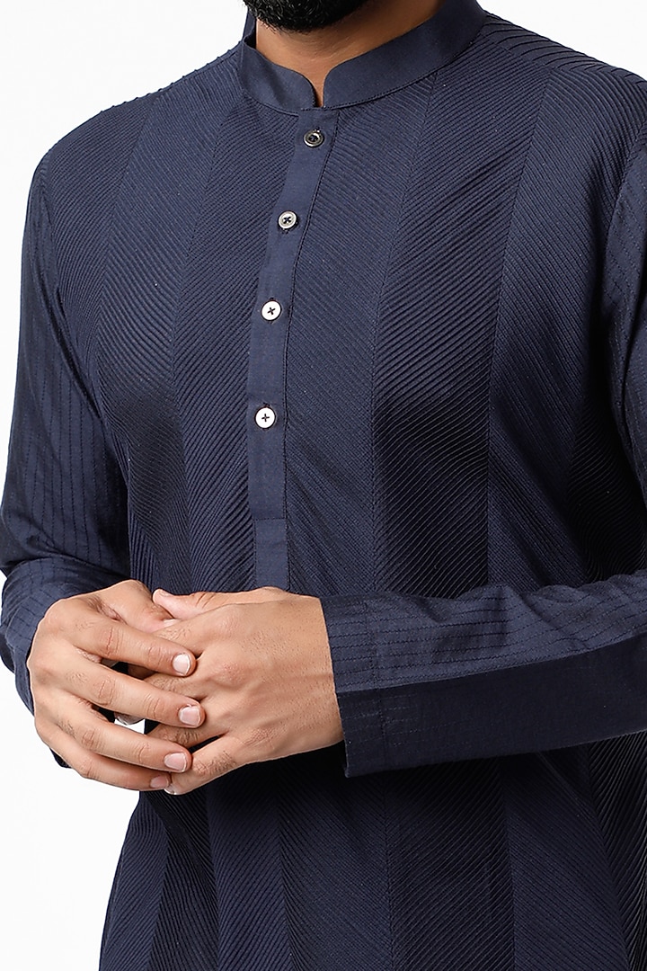 Navy Blue Cotton Silk Kurta Set by Chatenya Mittal at Pernia's Pop Up Shop