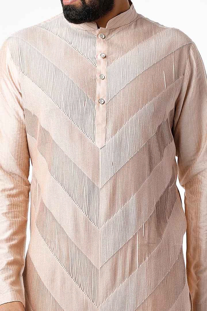 Beige Zari Kurta Set by Chatenya Mittal at Pernia's Pop Up Shop