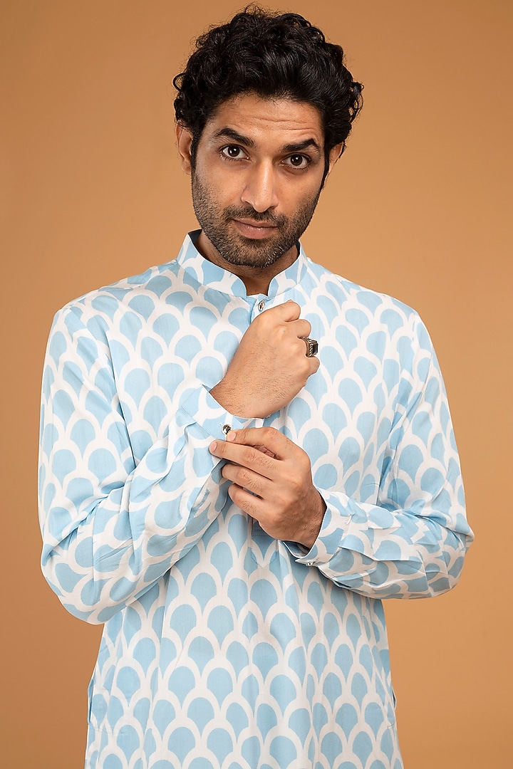 Light Blue Cotton Printed Kurta Set by Chatenya Mittal at Pernia's Pop Up Shop