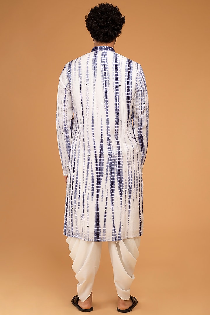 Navy Blue Silk Blend Embroidered Kurta Set by Chatenya Mittal at Pernia's Pop Up Shop