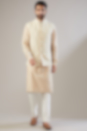 Light Beige Embroidered Bundi Jacket With Kurta Set by Chatenya Mittal