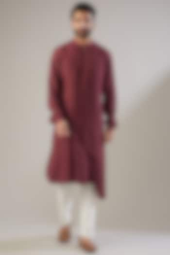 Maroon Cotton Silk Kurta Set by Chatenya Mittal