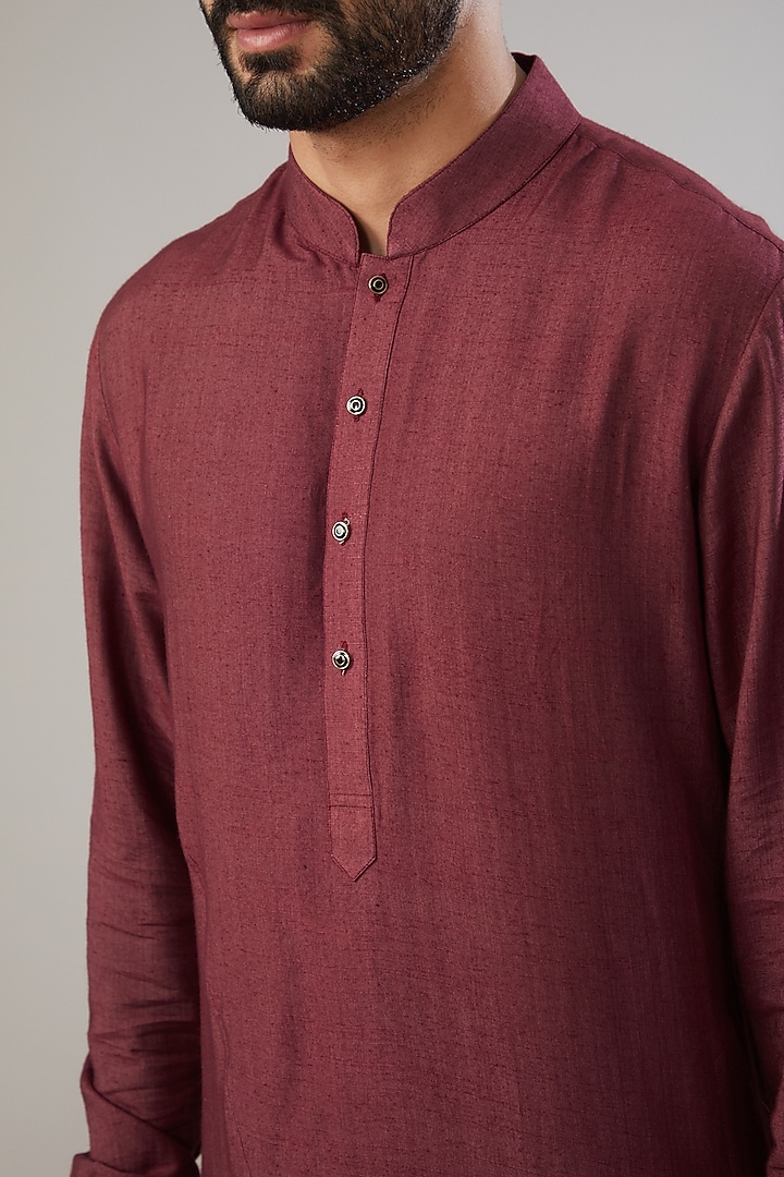 Maroon Cotton Silk Kurta Set by Chatenya Mittal at Pernia's Pop Up Shop