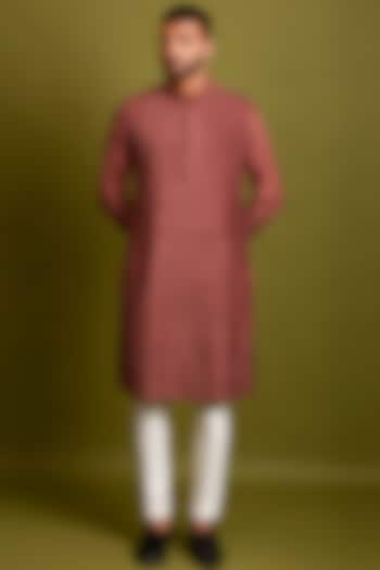 Light Maroon Cotton Silk Kurta Set by Chatenya Mittal at Pernia's Pop Up Shop