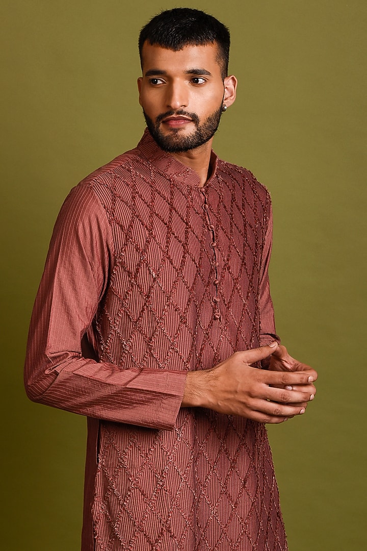 Light Maroon Cotton Silk Kurta Set by Chatenya Mittal at Pernia's Pop Up Shop