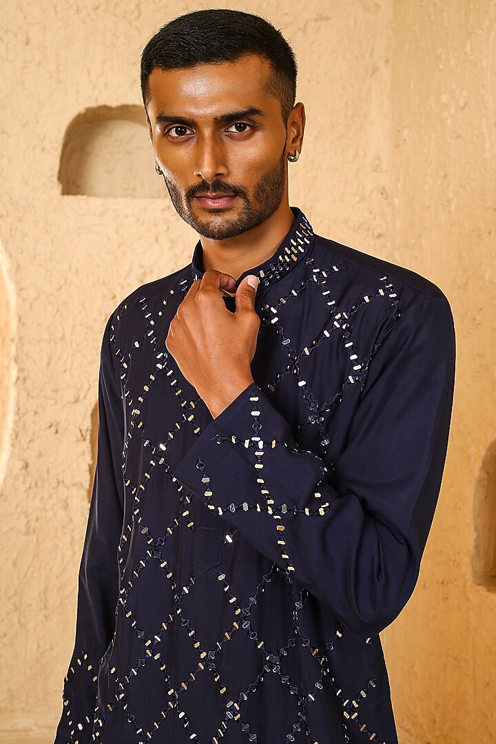 Navy Blue Silk Blend Mirror Work Kurta Set by Chatenya Mittal at Pernia's Pop Up Shop