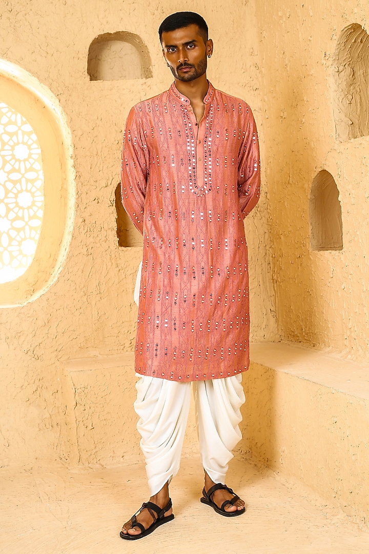 Dark Pink Silk Blend Mirror Work Kurta Set by Chatenya Mittal at Pernia's Pop Up Shop