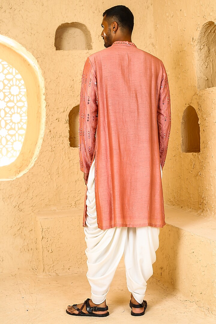 Dark Pink Silk Blend Mirror Work Kurta Set by Chatenya Mittal at Pernia's Pop Up Shop