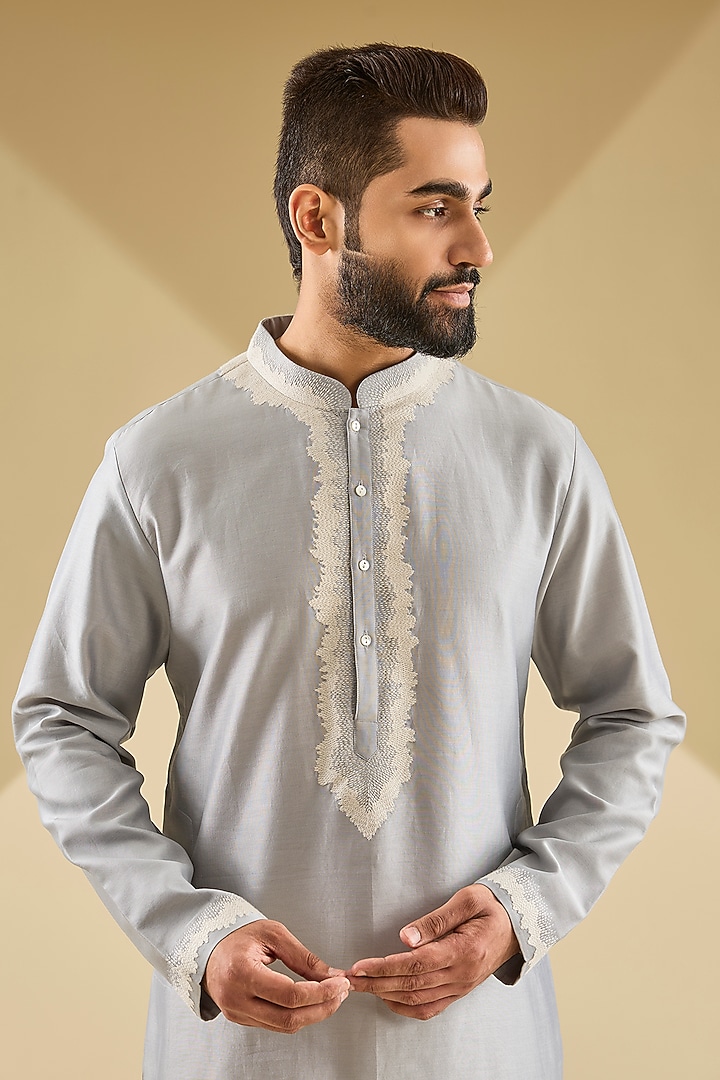 Silver Chanderi Hand Embroidered Kurta Set by Countrymade at Pernia's Pop Up Shop