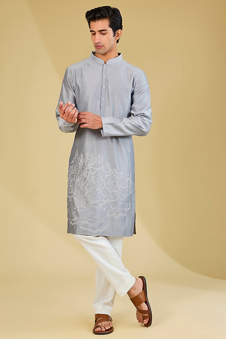 Silver Chanderi Hand Embroidered Kurta Set by Countrymade at Pernia's Pop Up Shop