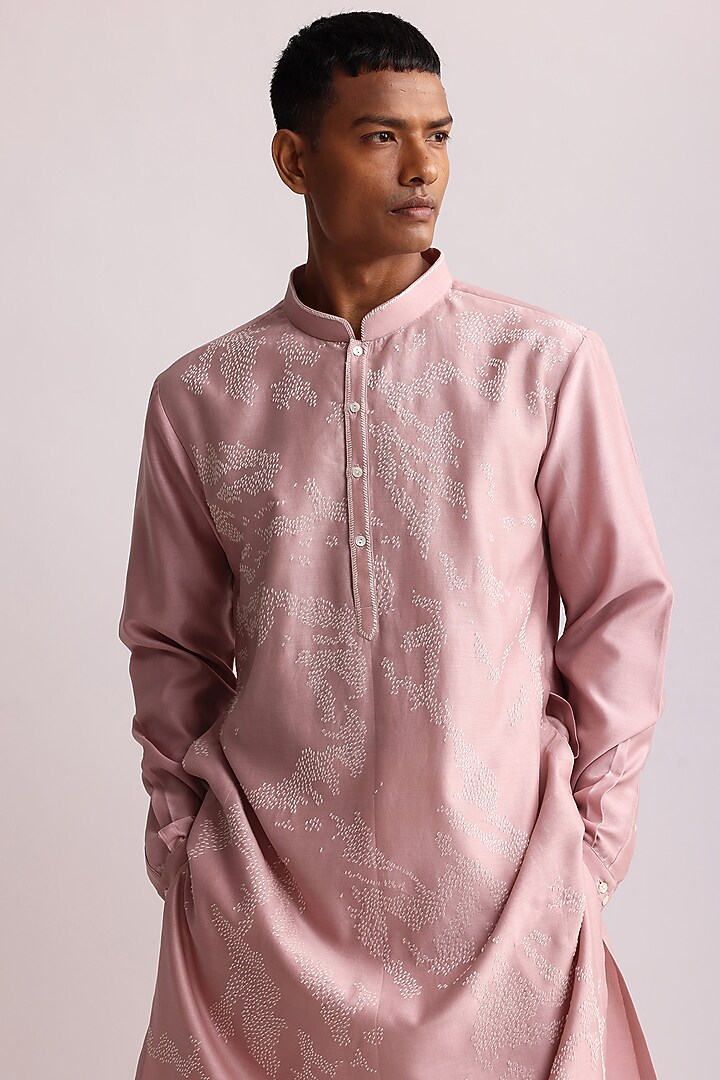 Old Rose Pink Chanderi Hand Embroidered Kurta Set by Countrymade at Pernia's Pop Up Shop