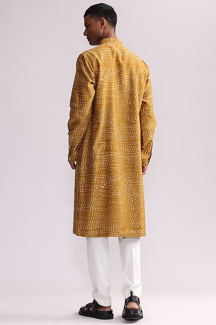 Mustard Chanderi Aboriginal Printed Kurta by Countrymade at Pernia's Pop Up Shop