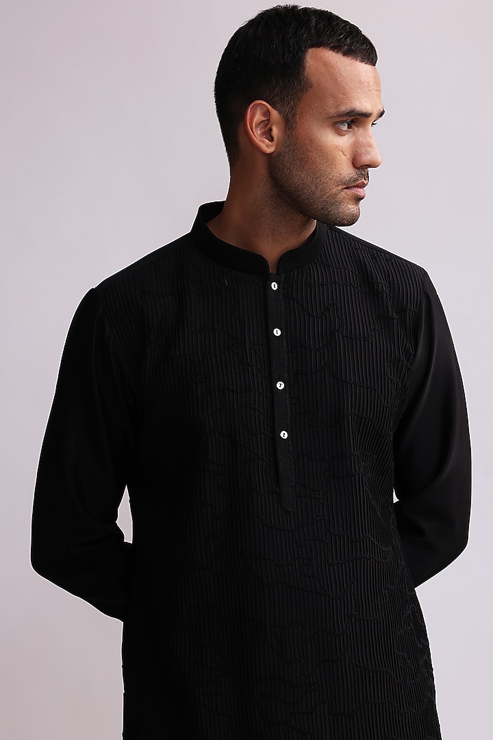 Black Chanderi Embroidered Pintucks Kurta Set by Countrymade at Pernia's Pop Up Shop