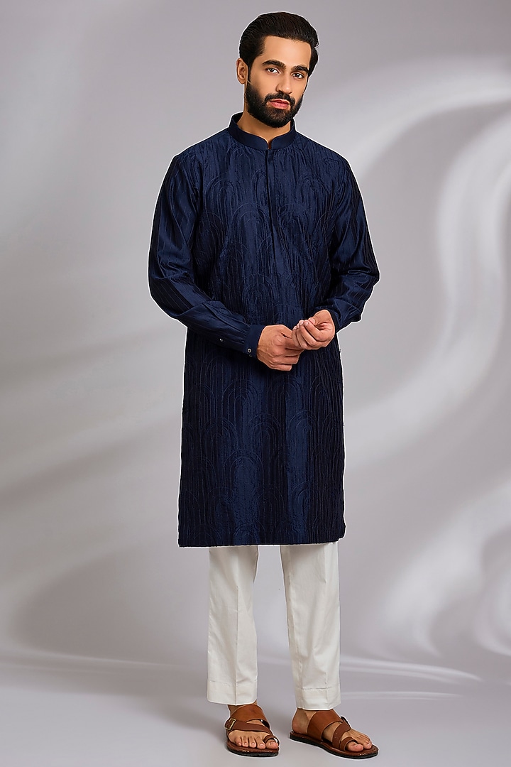 Navy Blue Silk Kurta Set by Countrymade at Pernia's Pop Up Shop
