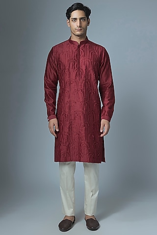 Maroon Chanderi Kurta Set by Countrymade