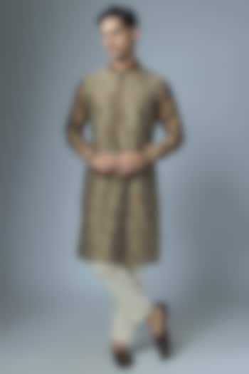 Olive Brown Chanderi Kurta Set by Countrymade at Pernia's Pop Up Shop