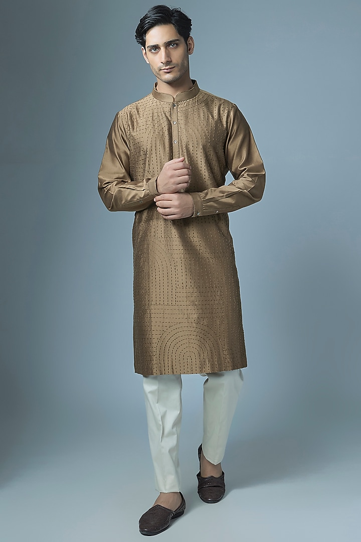 Brown Chanderi Kurta Set by Countrymade at Pernia's Pop Up Shop