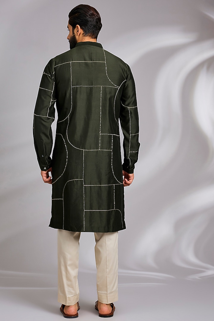 Olive Silk Kurta Set by Countrymade at Pernia's Pop Up Shop