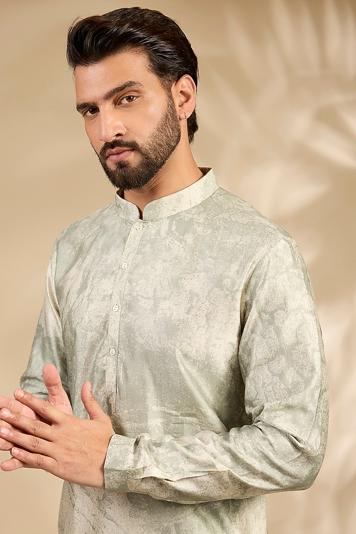 Sea Green Silk Printed Kurta by Countrymade at Pernia's Pop Up Shop