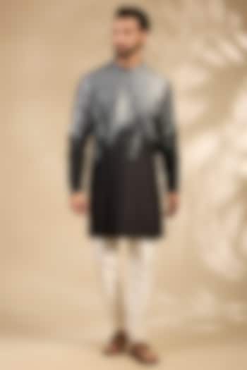 Multi-Colored Silk Printed Kurta by Countrymade at Pernia's Pop Up Shop