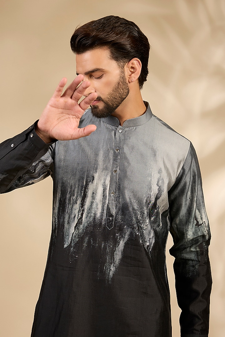 Multi-Colored Silk Printed Kurta by Countrymade at Pernia's Pop Up Shop