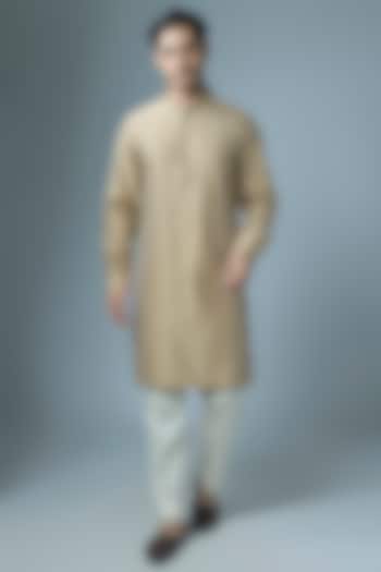Light Taupe Chanderi Kurta Set by Countrymade at Pernia's Pop Up Shop