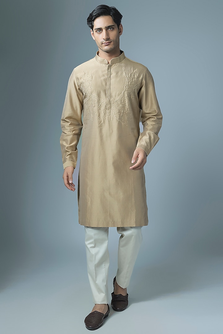Light Taupe Chanderi Kurta Set by Countrymade at Pernia's Pop Up Shop