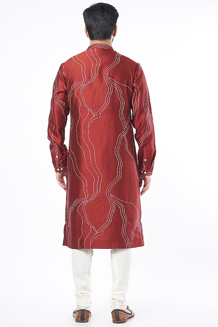 Maroon Silk Printed Kurta Set by Countrymade at Pernia's Pop Up Shop