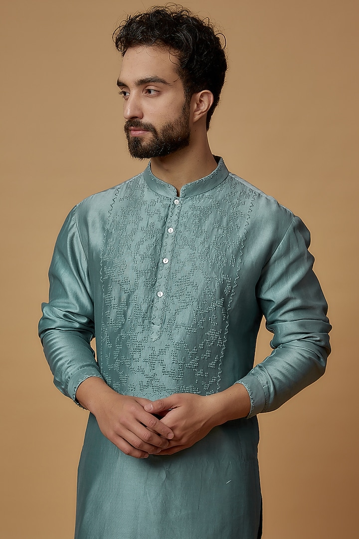 Blue Chanderi Embroidered Kurta Set by Countrymade at Pernia's Pop Up Shop