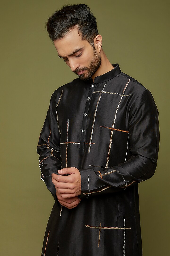 Black Chanderi Patch Work Kurta Set by Countrymade at Pernia's Pop Up Shop